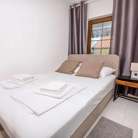 Lucija Apartamento