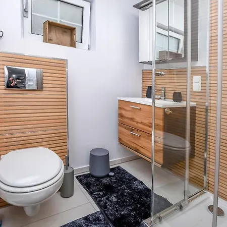 Lucija Apartamento *