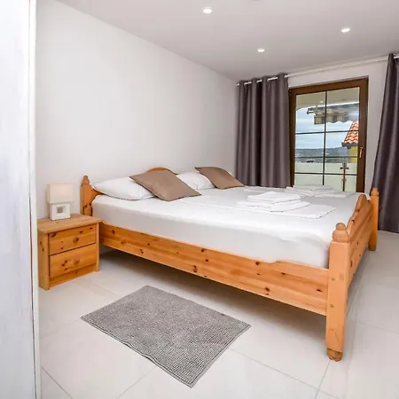 Apartamento Lucija Rogoznica (Sibenik-Knin)
